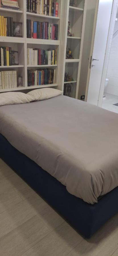 Appartement La Vinaccia Casa Vacanze à Naples Extérieur photo